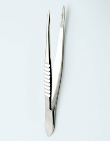 Forcep Suture Moorfields